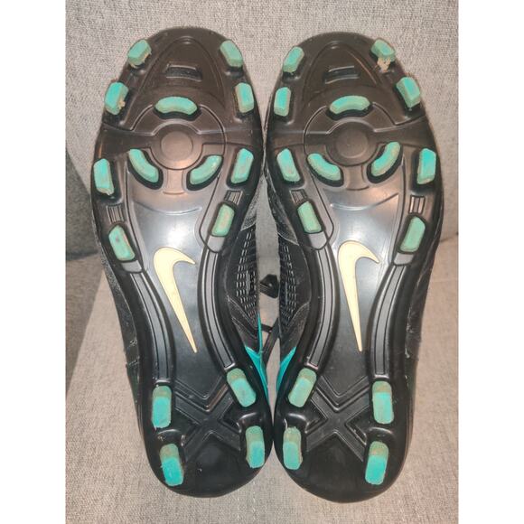 Nike CTR360 Maestri I FG Soccer Cleats Size 6.5